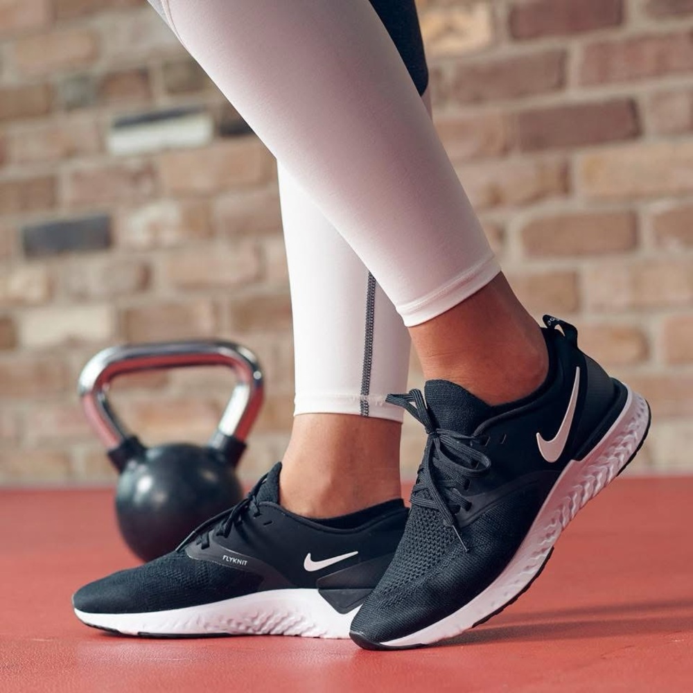Nike Odyssey React Flyknit 2 Running Shoes in Black